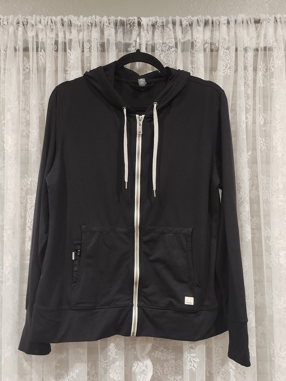VUORI THE RISE THE SHINE "HALO PERFORMANCE HOODIE 2.0"